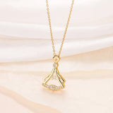 Rhinestone Decor Pendant Necklace - Zambeel